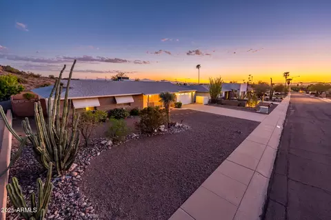 2431 E Ocotillo Rd, Phoenix, AZ 85016 photo 4