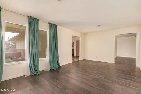 1122 E Geneva Dr, Tempe, AZ 85282 photo 6