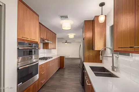 1122 E Geneva Dr, Tempe, AZ 85282 photo 3