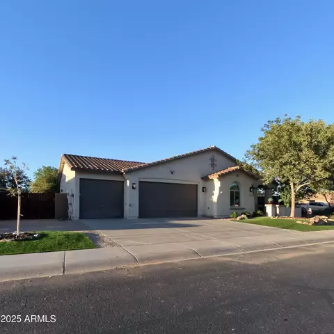1140 W Dove Tree Ave, Queen Creek, AZ 85140