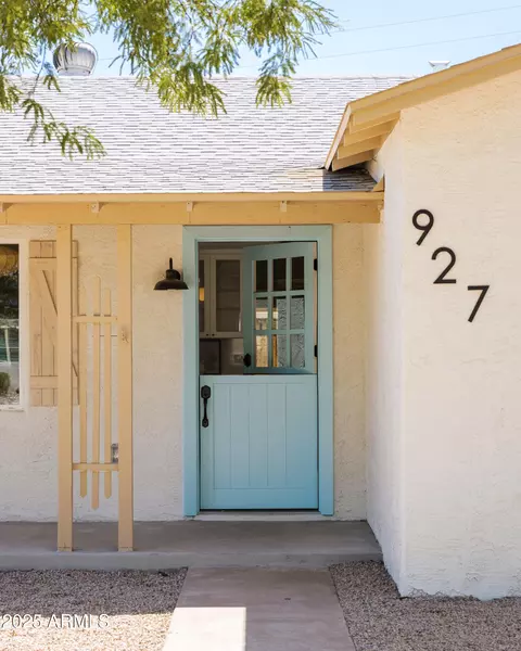 927 W Roma Ave, Phoenix, AZ 85013