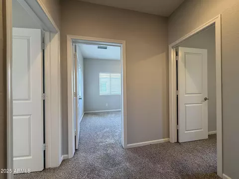 Entry Way - 1724 W Pollack St, Phoenix, AZ 85041 photo 5 of 8