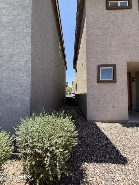 Exterior - 1724 W Pollack St, Phoenix, AZ 85041 photo 3 of 6