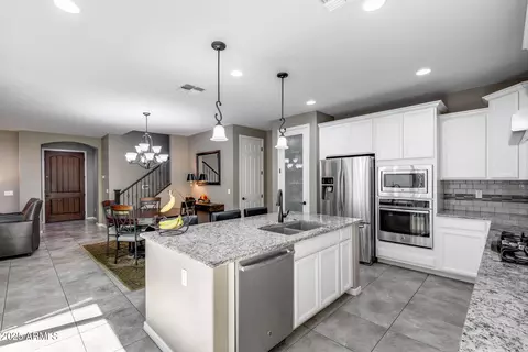 2143 S Wade Dr, Gilbert, AZ 85295 photo 14