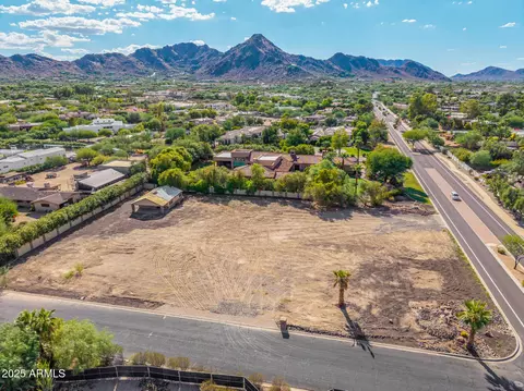 6601 E Mockingbird Ln, Paradise Valley, AZ 85253