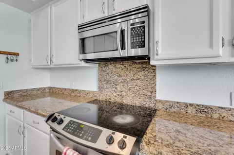 Kitchen - 6534 E Riverdale St, Mesa, AZ 85215 photo 5 of 6
