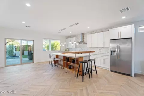 5455 E Virginia Ave, Phoenix, AZ 85008 photo 9