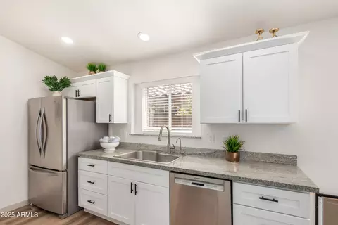 3862 E Stanford Ave, Gilbert, AZ 85234 photo 4