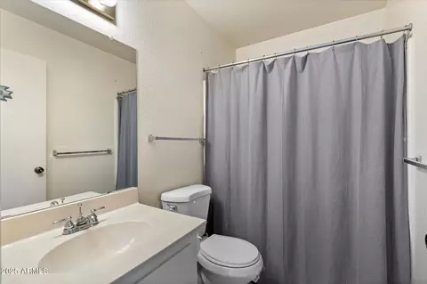 Bath - 455 S Delaware Dr #128, Apache Junction, AZ 85120 photo 2 of 2