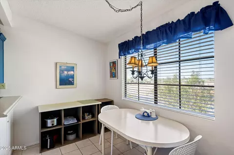 Dining - 455 S Delaware Dr #128, Apache Junction, AZ 85120 photo 1 of 2