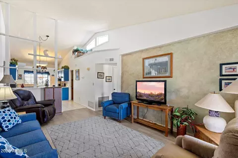 455 S Delaware Dr #128, Apache Junction, AZ 85120