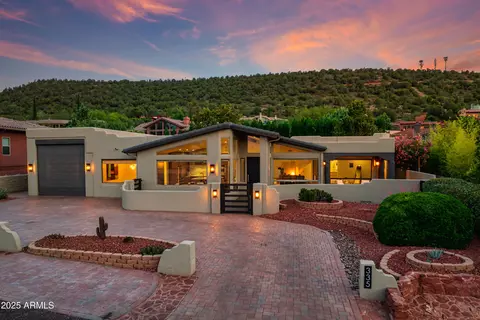 335 Saddlerock Cir, Sedona, AZ 86336