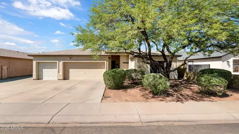 8016 W Mclellan Rd, Glendale, AZ 85303