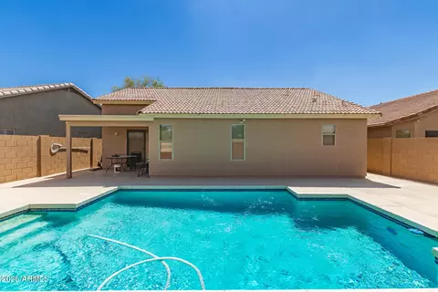 Exterior - 2730 E Valencia Dr, Phoenix, AZ 85042 photo 4 of 6
