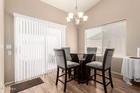 Dining - 2730 E Valencia Dr, Phoenix, AZ 85042 photo 3 of 3