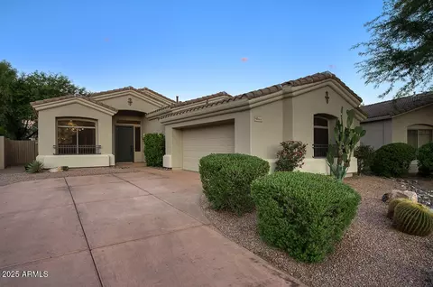 5044 E Via Montoya Dr, Phoenix, AZ 85054