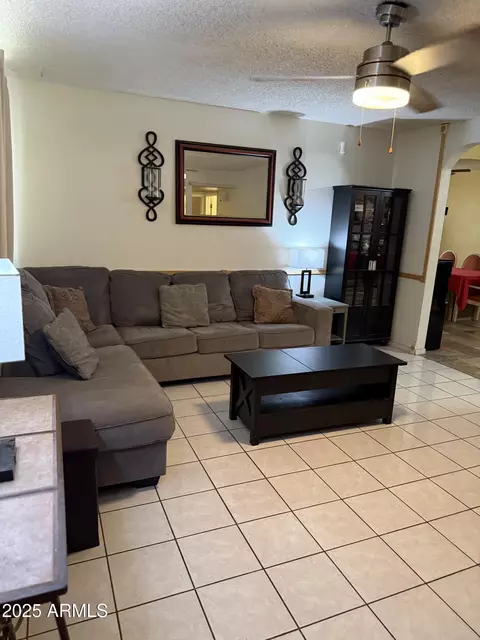 Living - 1627 W Carson Rd, Phoenix, AZ 85041 photo 1 of 3