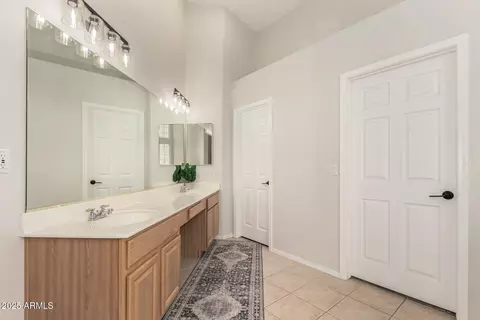 Bath - 9515 E Lompoc Ave, Mesa, AZ 85209 photo 2 of 4