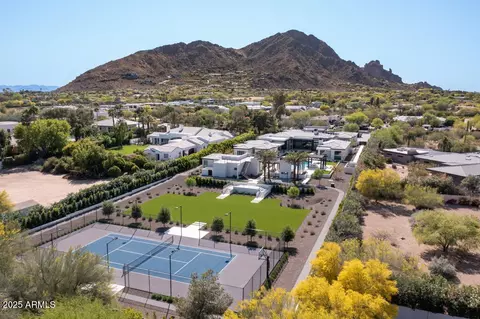 5641 N Casa Blanca Dr, Paradise Valley, AZ 85253
