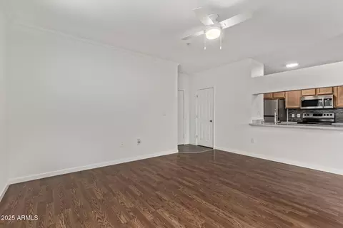 Living - 5401 E Van Buren St #2016, Phoenix, AZ 85008 photo 4 of 4