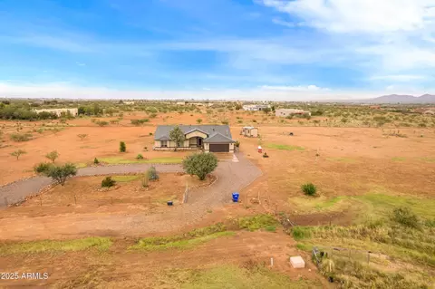View/Area - 10293 E White Wolf Run, Hereford, AZ 85615 photo 9 of 10