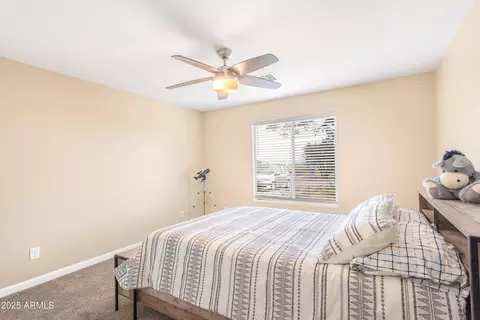 Bedroom - 10293 E White Wolf Run, Hereford, AZ 85615 photo 3 of 5