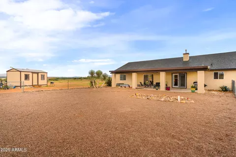 Exterior - 10293 E White Wolf Run, Hereford, AZ 85615 photo 6 of 6