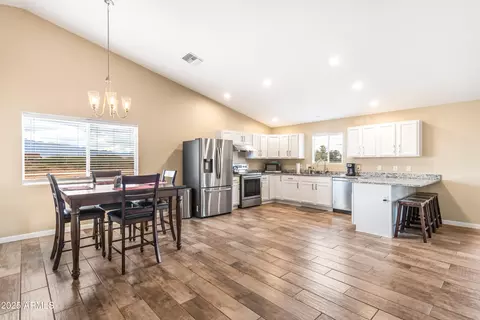 Kitchen - 10293 E White Wolf Run, Hereford, AZ 85615 photo 5 of 5