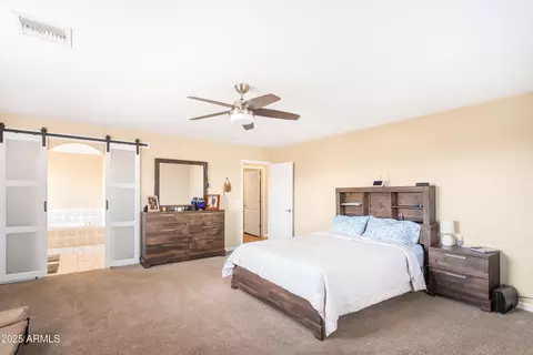 Bedroom - 10293 E White Wolf Run, Hereford, AZ 85615 photo 2 of 5