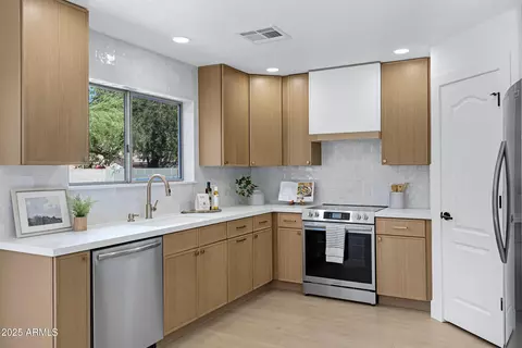 3268 W Belle Ave, Queen Creek, AZ 85142