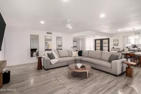 26007 S Cedarcrest Dr, Sun Lakes, AZ 85248