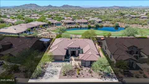 41212 N Congressional Dr, Anthem, AZ 85086