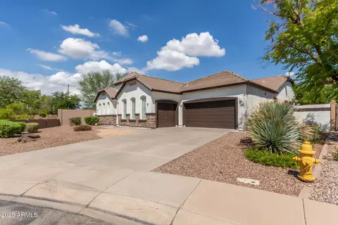 Exterior - 3068 E San Pedro Ct, Gilbert, AZ 85234 photo 3 of 11