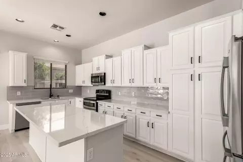 Kitchen - 3068 E San Pedro Ct, Gilbert, AZ 85234 photo 1 of 4