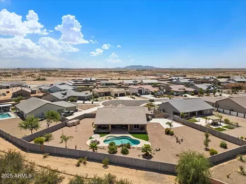 9972 W Ironwood Dr, Casa Grande, AZ 85194