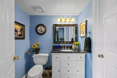 Bath - 4716 E Carmen St, Phoenix, AZ 85044 photo 1 of 5