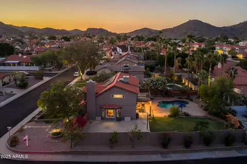 View/Area - 4716 E Carmen St, Phoenix, AZ 85044 photo 5 of 14