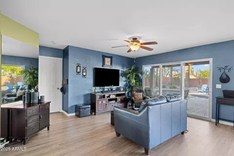 Living - 4716 E Carmen St, Phoenix, AZ 85044 photo 2 of 3
