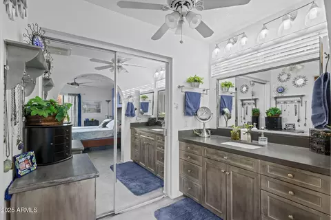 Bath - 4716 E Carmen St, Phoenix, AZ 85044 photo 4 of 5