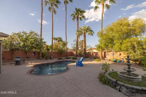 Exterior - 4716 E Carmen St, Phoenix, AZ 85044 photo 6 of 17
