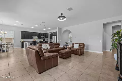 Entry Way - 10535 E Diffraction Ave, Mesa, AZ 85212 photo 5 of 12