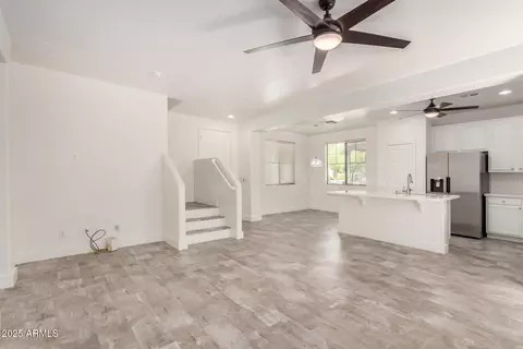 89 E Palomino Dr, Gilbert, AZ 85296 photo 9