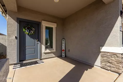 Exterior - 3226 W Stanton Ave, Apache Junction, AZ 85120 photo 5 of 12