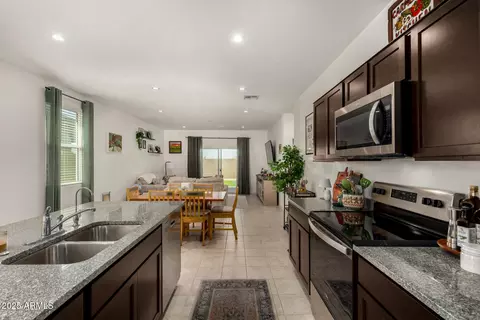 Kitchen - 3226 W Stanton Ave, Apache Junction, AZ 85120 photo 3 of 3
