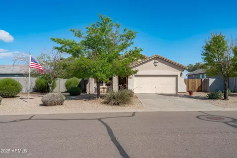 9630 E Hay Loft Dr, Florence, AZ 85132