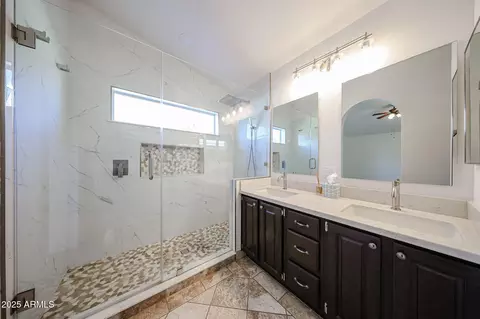 Bath - 3620 E Dover St, Mesa, AZ 85205 photo 2 of 2