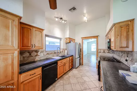 Kitchen - 3620 E Dover St, Mesa, AZ 85205 photo 5 of 5