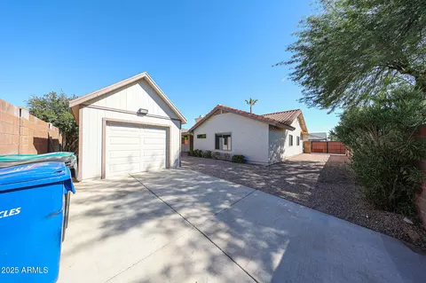 Exterior - 3620 E Dover St, Mesa, AZ 85205 photo 7 of 10