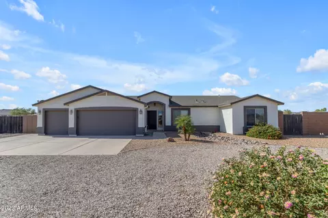 27914 N Edwards Rd, San Tan Valley, AZ 85143
