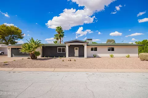 4230 E Sahuaro Dr, Phoenix, AZ 85028
